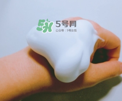 妮維雅氨基酸洗面奶怎么樣？妮維雅氨基酸潔面慕斯價(jià)格