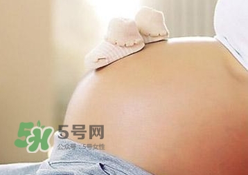 剖腹產(chǎn)真的不疼嗎？20位產(chǎn)后媽媽告訴你剖腹產(chǎn)有多疼