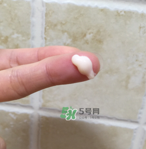 蘭芝致寵凝時(shí)菁煥精華眼霜多少錢？蘭芝致寵凝時(shí)菁煥精華眼霜價(jià)格