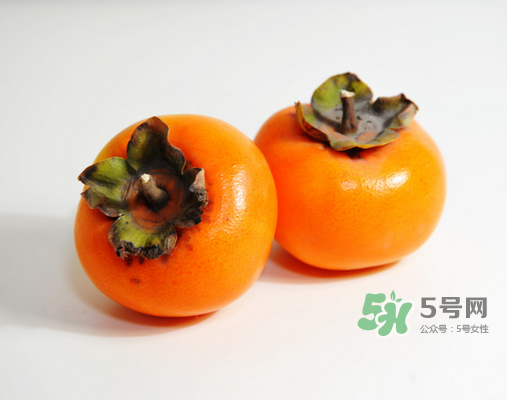 脆柿子好吃還是軟柿子好吃？脆柿子和軟柿子哪個(gè)好吃？