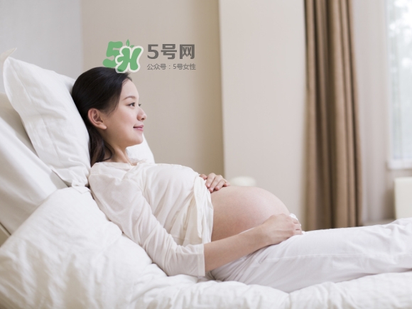 孕晚期要準(zhǔn)備什么東西？孕晚期要做七個(gè)準(zhǔn)備