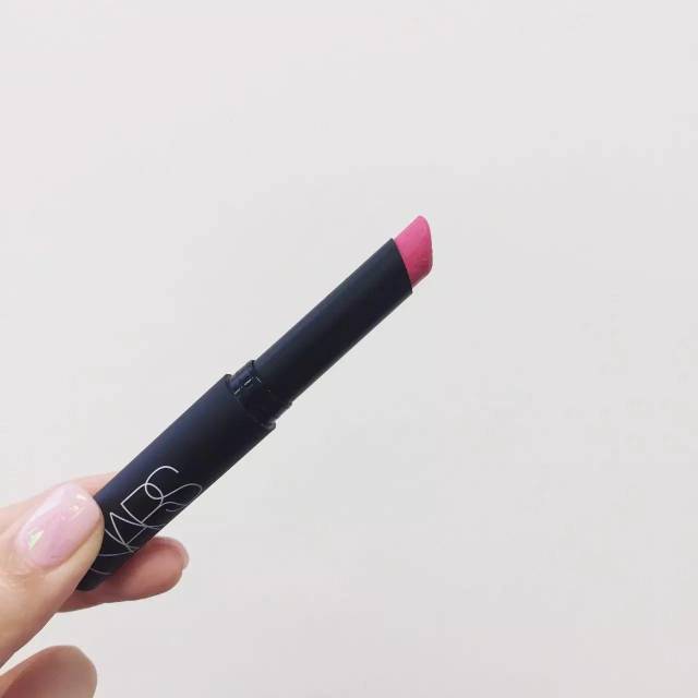 小測(cè)試教你選擇適合自己顏色的口紅 小測(cè)試教你選擇適合自己顏色的口紅