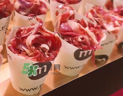 一次性紙杯能做蛋糕嗎？一次性紙杯可以放微波爐嗎？