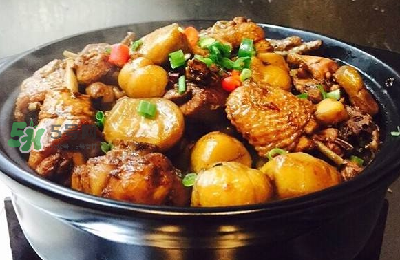 板栗燒雞的家常做法？板栗燒雞怎么做好吃？