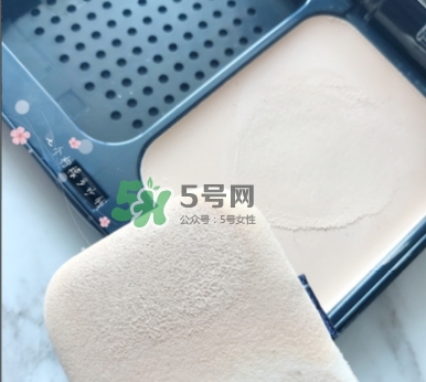 ahc玻尿酸氣墊粉底霜怎么樣_怎么用_試色 ahc玻尿酸氣墊粉底霜怎么樣_怎么用_試色