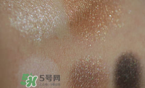Maquillage心機眼影試色  Maquillage心機五色眼影怎么樣？