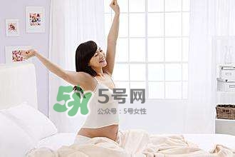 孕婦睡覺(jué)能伸懶腰嗎？孕婦睡覺(jué)伸懶腰對(duì)胎兒有什么影響？