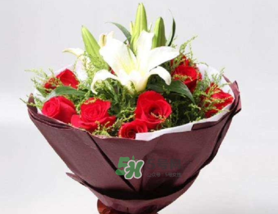 七夕可以送百合嗎？七夕送百合是什么意思？