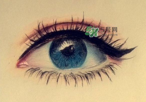 近視手術(shù)后遺癥嚴重嗎？做近視手術(shù)的后遺癥是什么？