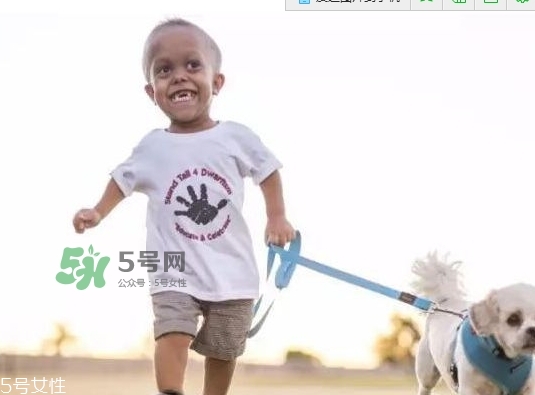 侏儒癥遺傳嗎？侏儒癥在嬰幼兒期有何表現(xiàn)？