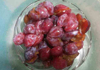 新鮮西梅好吃嗎？新鮮西梅什么味道