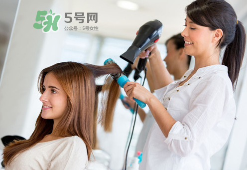 孕婦可以用冷水洗頭嗎？孕婦洗頭可以按摩嗎？