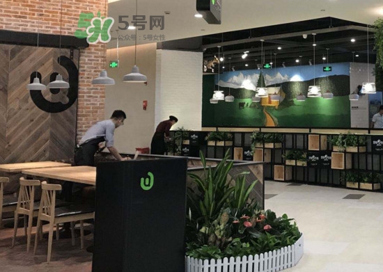 海底撈一頓大概多少錢？海底撈貴嗎