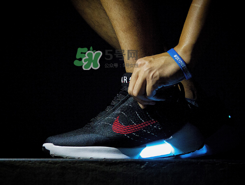 nike hyperadapt 1.0怎么樣？耐克自動系鞋帶鞋開箱測評