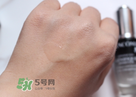 蘭蔻小黑瓶安瓶有效嗎？蘭蔻小黑瓶安瓶精華使用心得