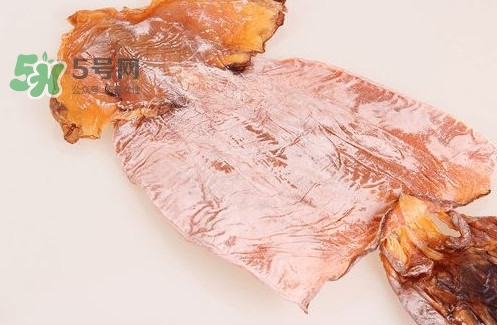 魷魚干能帶上飛機(jī)嗎？魷魚干可以放冰箱嗎