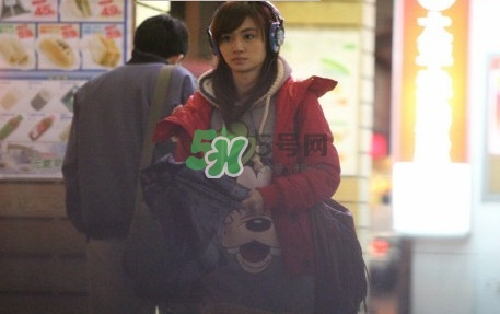 賀軍翔的老婆的是誰？賀軍翔的妻子叫什么