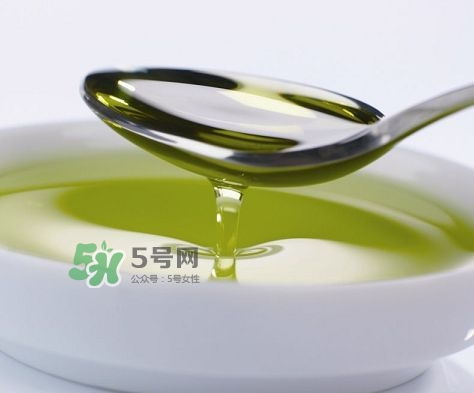 橄欖油和甘油哪個(gè)好？橄欖油和甘油的區(qū)別