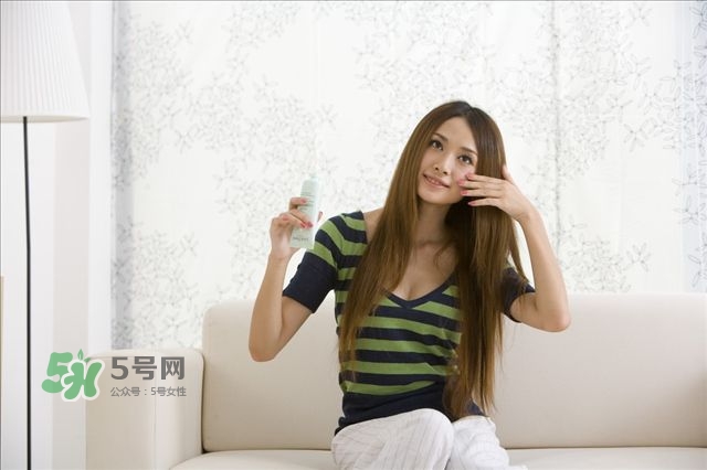 三階段護(hù)膚計(jì)劃 高效護(hù)膚三個(gè)步驟 三階段護(hù)膚計(jì)劃 高效護(hù)膚三個(gè)步驟