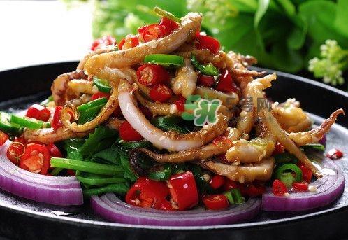 魷魚可以和洋蔥一起炒嗎？洋蔥能和魷魚一起吃嗎