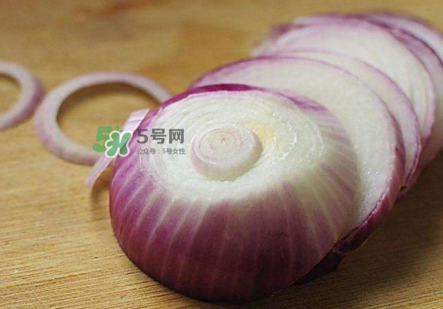 魷魚可以和洋蔥一起炒嗎？洋蔥能和魷魚一起吃嗎