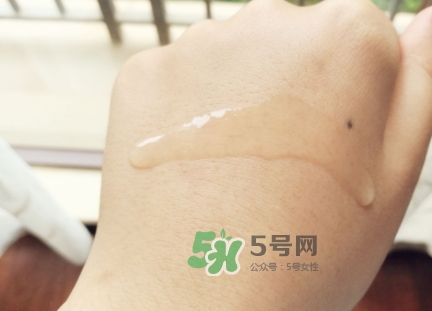 資生堂紅色蜜露搭配什么乳液？紅色蜜露搭配什么使用