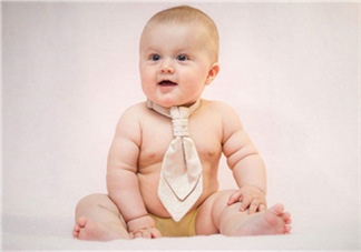 寶寶近視有什么癥狀？寶寶近視有什么表現(xiàn)？