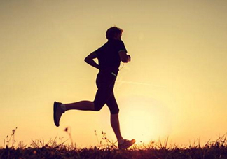 跑步姿勢(shì)不對(duì)的危害 正確的跑步姿勢(shì)