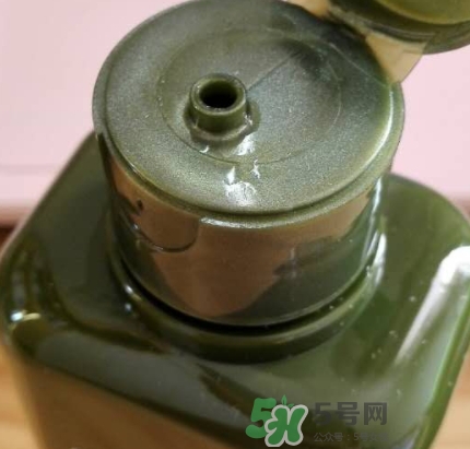 悅木之源菌菇水是爽膚水嗎？悅木之源菌菇水是精華嗎