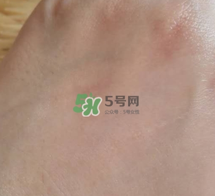 悅木之源菌菇水是爽膚水嗎？悅木之源菌菇水是精華嗎