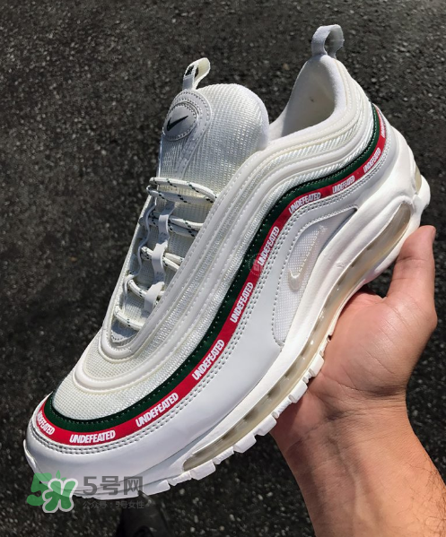 undefeated與nike air max 97聯(lián)名白色款什么時候發(fā)售_實物怎么樣？