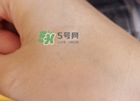 資生堂紅妍肌活精華露怎么用？資生堂紅妍精華使用方法