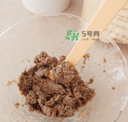 思妍麗雞飼料面膜好用嗎？思妍麗雞飼料面膜一周用幾次？