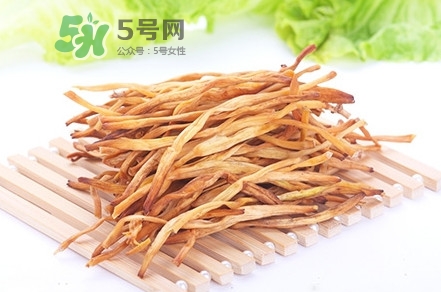 新鮮黃花菜怎么吃？新鮮黃花菜怎么做好吃