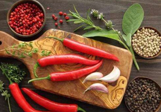 辣椒怎么炒不辣？辣椒怎么腌制好吃？