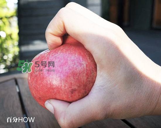 石榴怎么剝方便？怎么快速剝石榴？