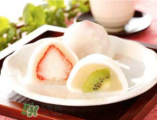 冰皮月餅粉可以做雪媚娘嗎？雪媚娘和冰皮月餅區(qū)別