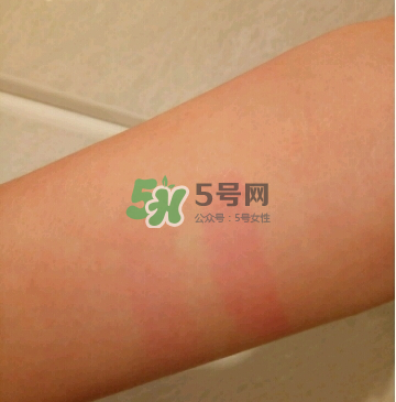 綠緣蘿口紅怎么樣_綠緣蘿口紅有毒嗎_綠緣蘿口紅價格 綠緣蘿口紅怎么樣_綠緣蘿口紅有毒嗎_綠緣蘿口紅價格