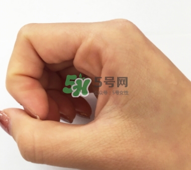 olay小白瓶和a醇怎么用？olay小白瓶和露得清a醇使用順序