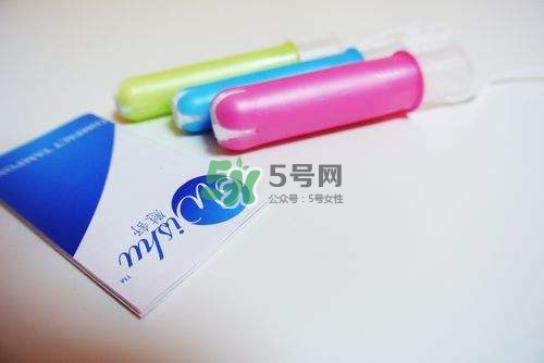 衛(wèi)生棉條和衛(wèi)生巾哪個好？衛(wèi)生棉條和衛(wèi)生巾的區(qū)別