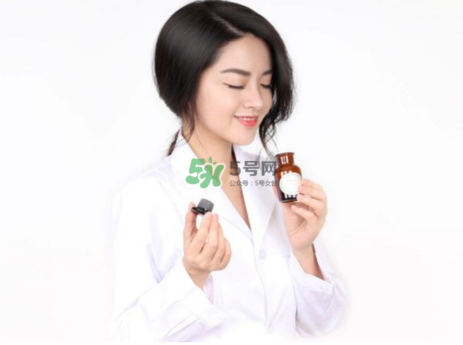 刷酸爆痘怎么辦？刷酸爆痘要不要繼續(xù)刷？