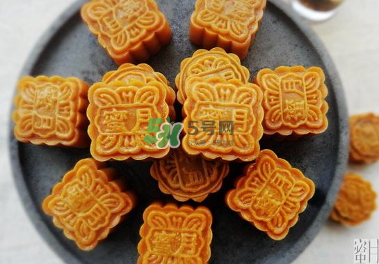 月餅為什么要回油？月餅回油是什么意思？