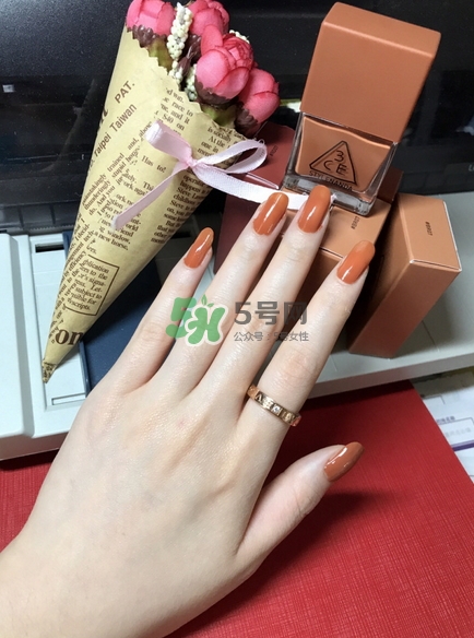 小編推薦秋冬必敗土色指彩！摩登先生、3CE都榜上有名