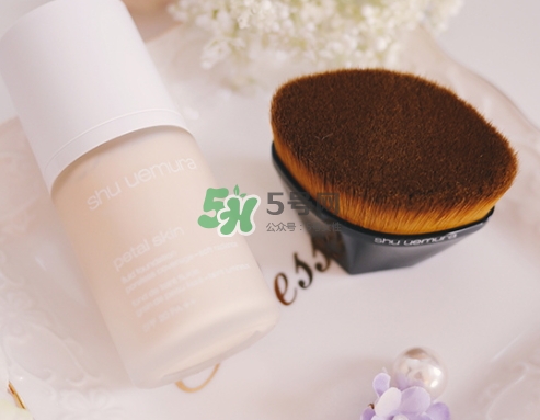 植村秀花瓣霧感粉底液多少錢(qián)？植村秀花瓣粉底液專(zhuān)柜價(jià)