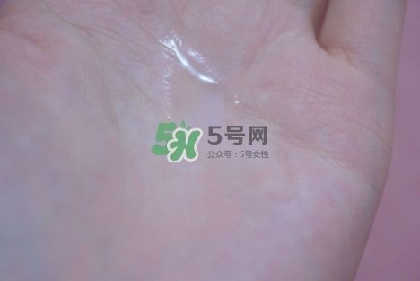 蘭蔻粉水和神仙水哪個好？粉水和神仙水可以一起用嗎？