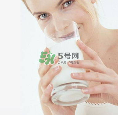 孕婦奶粉可以喝到生嗎？孕婦奶粉需要喝到寶寶出生嗎？