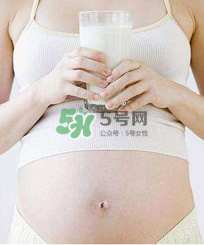 孕婦奶粉和普通奶粉的區(qū)別  懷孕必須喝孕婦奶粉嗎？