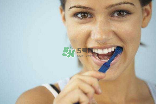 漱口水有用嗎？漱口水后要用清水嗎？