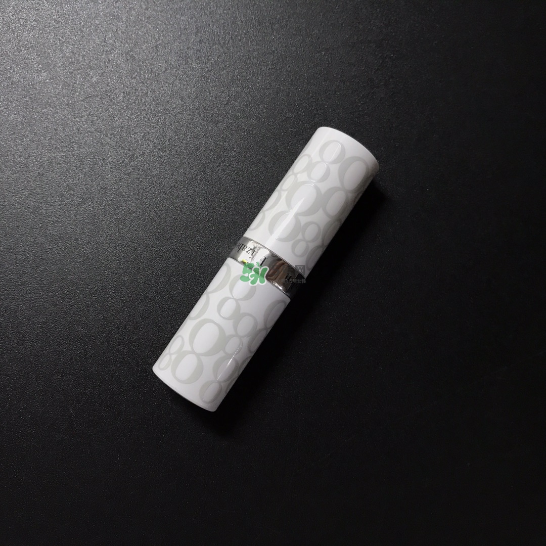 輕度唇炎用什么藥最好 輕度唇炎患者的唇部護(hù)理產(chǎn)品 輕度唇炎用什么藥最好 輕度唇炎患者的唇部護(hù)理產(chǎn)品