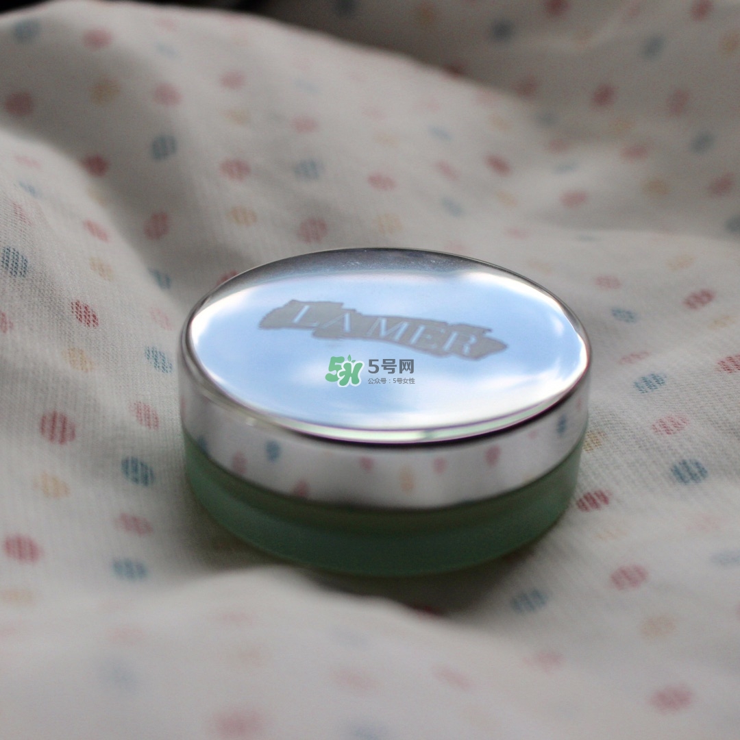 海藍(lán)之謎修護(hù)唇霜怎么樣 海藍(lán)之謎修護(hù)唇霜好用嗎 海藍(lán)之謎修護(hù)唇霜怎么樣 海藍(lán)之謎修護(hù)唇霜好用嗎